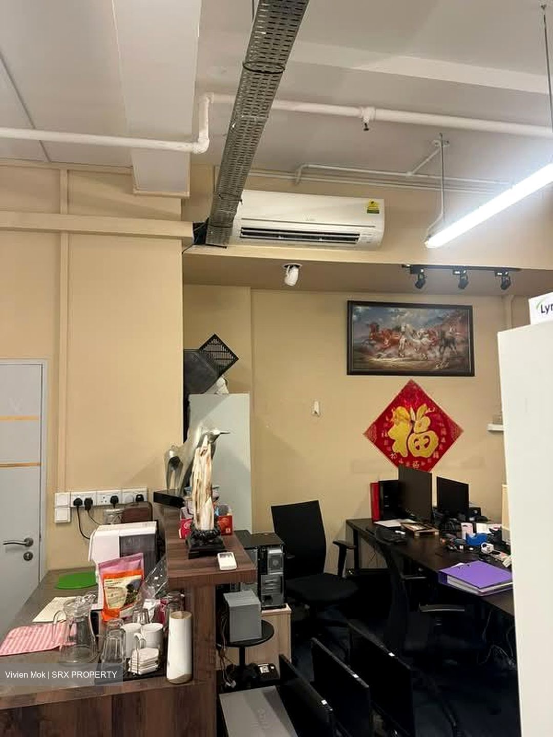 First Centre (D19), Factory #601942091